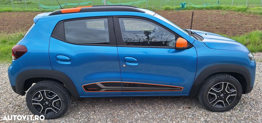 Dacia Spring Expression - 3