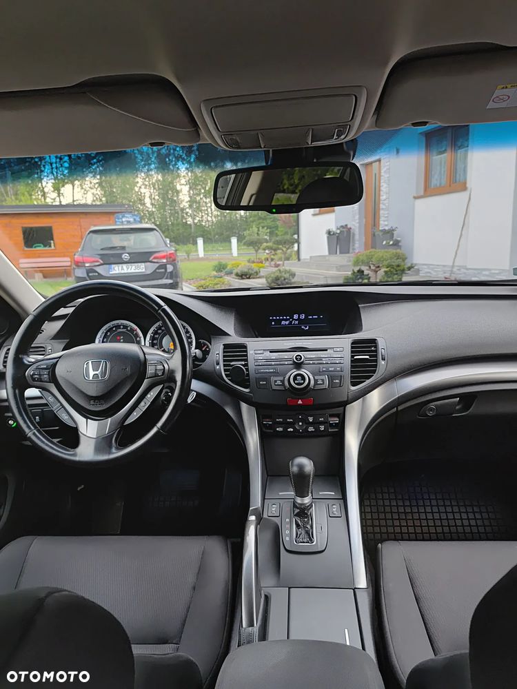 Honda Accord 2.0 Lifestyle - 17