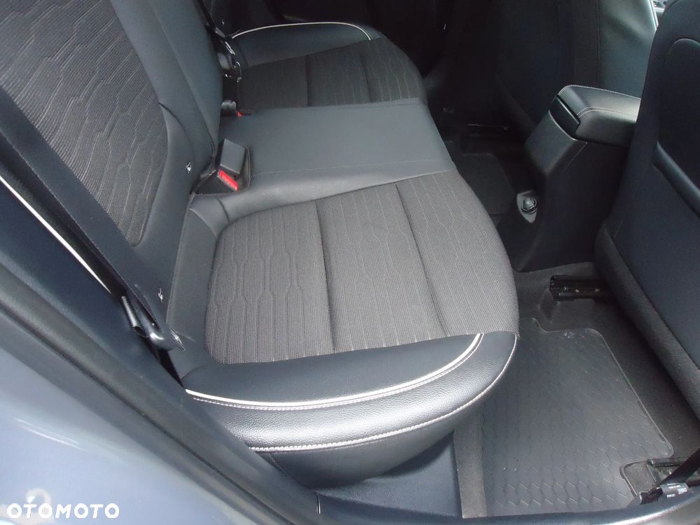 Kia Stonic 1.0 T-GDI GT Line - 24