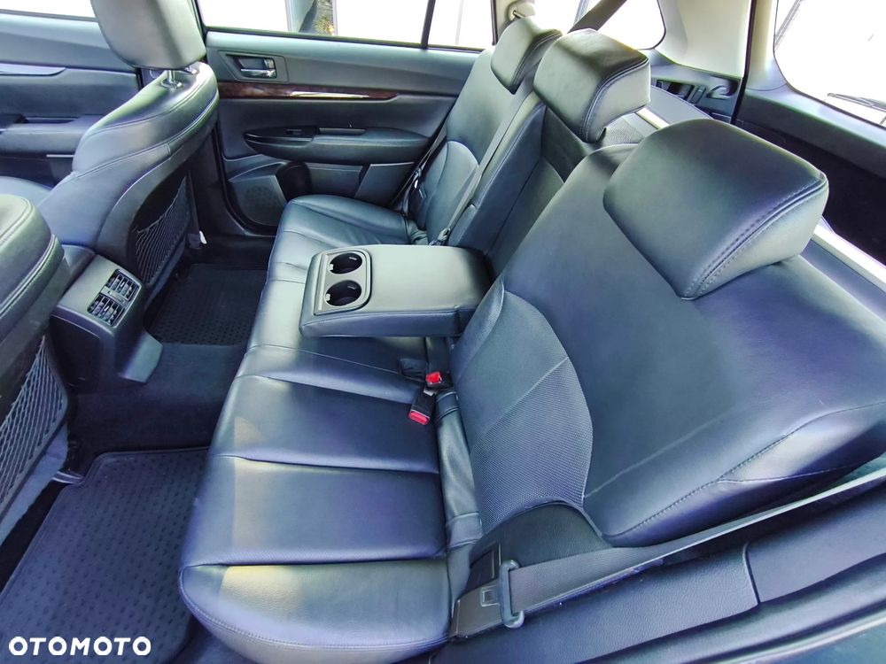 Subaru Outback 3.6 R Exclusive Navi MAC - 17