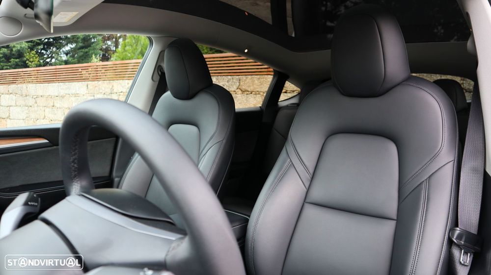 Tesla Model Y Tração Traseira - 15