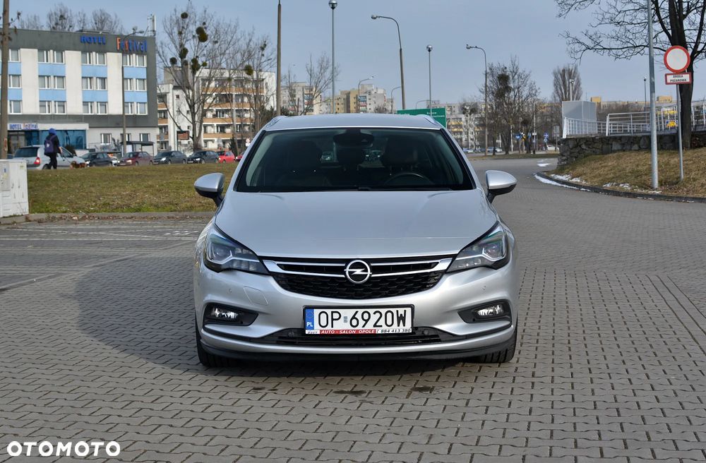 Opel Astra 1.4 Turbo Innovation - 10