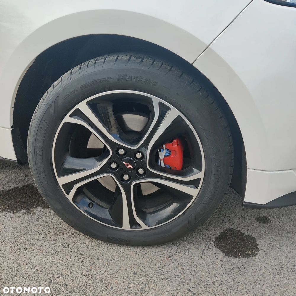 Ford Edge - 16