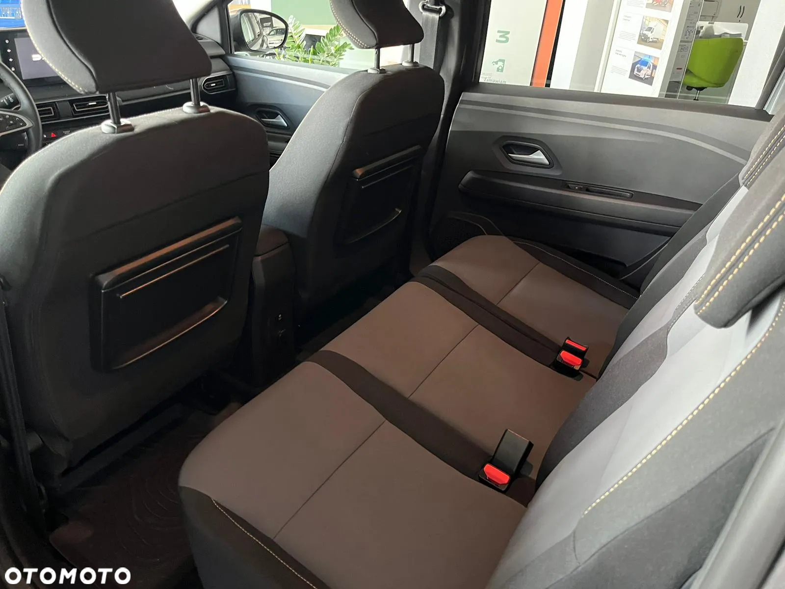 Dacia Jogger 1.6 Full Hybrid 140 Extreme MMT - 6