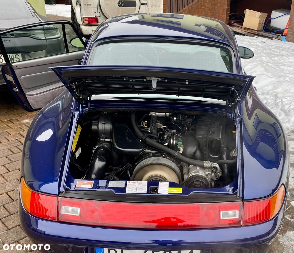 Porsche 911 Carrera - 17