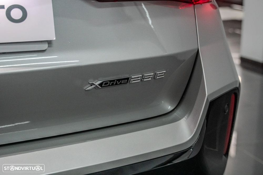 BMW X1 xDrive25e Pack Desportivo M - 8