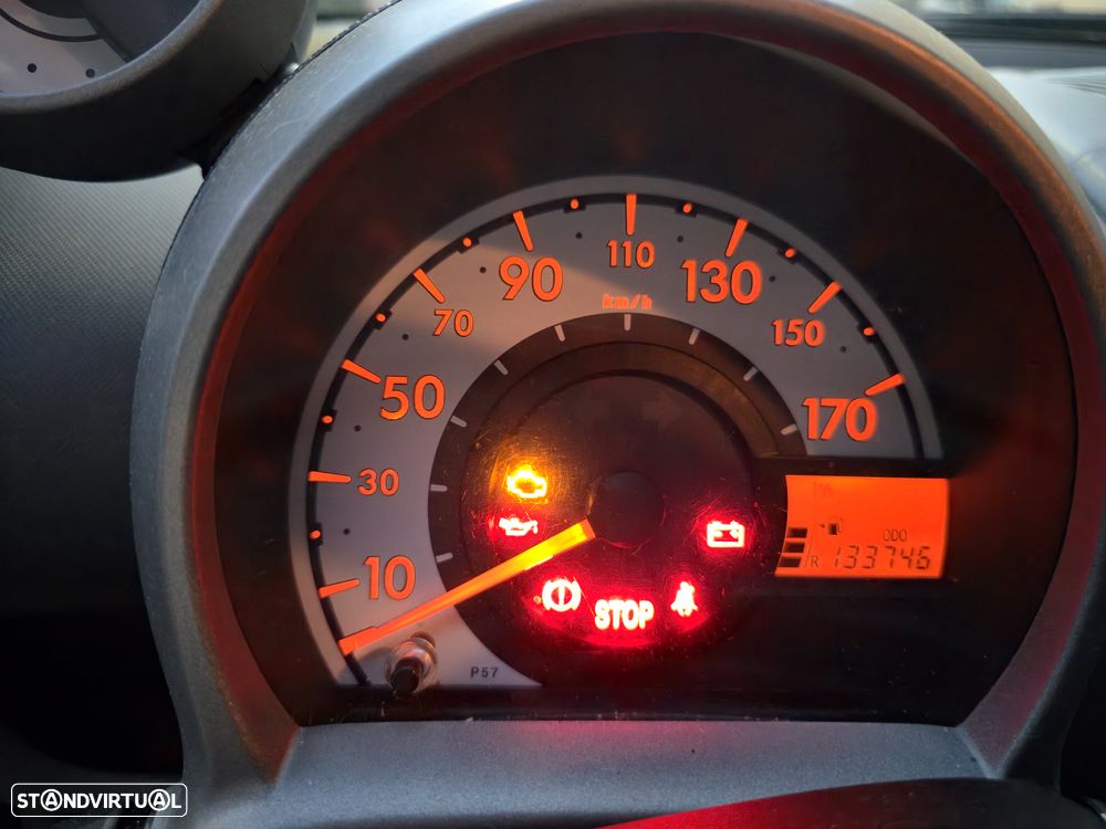 Citroën C1 1.0 Airsport - 11
