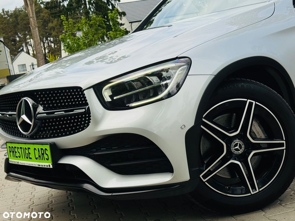 Mercedes-Benz GLC 220 d 4Matic 9G-TRONIC AMG Line Plus - 21