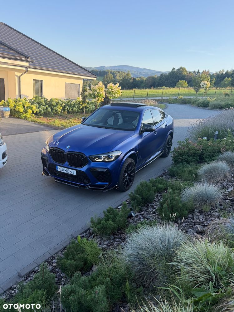 BMW X6M - 1