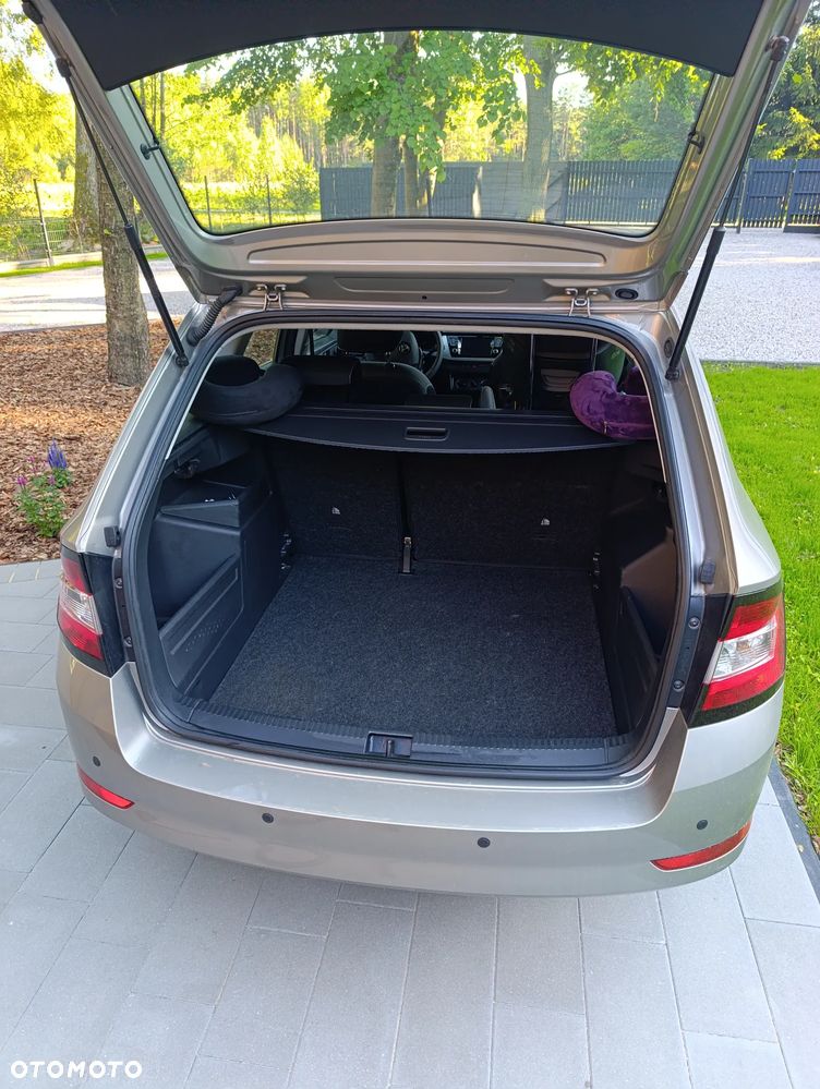 Skoda Fabia - 11