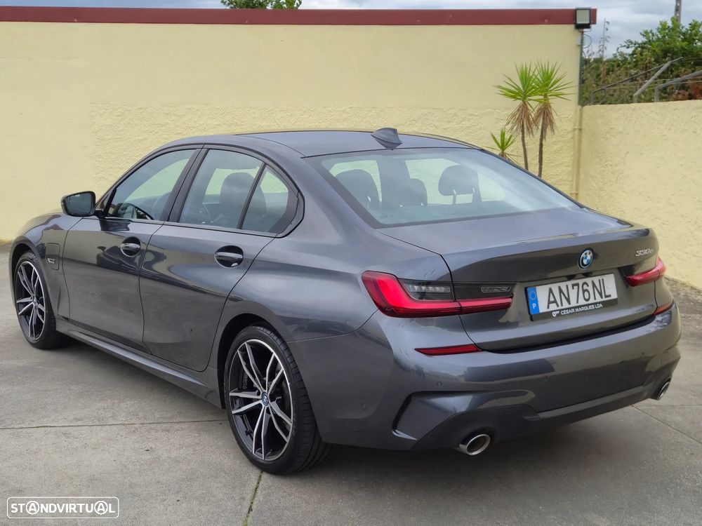 BMW 330 e Pack M Auto - 13