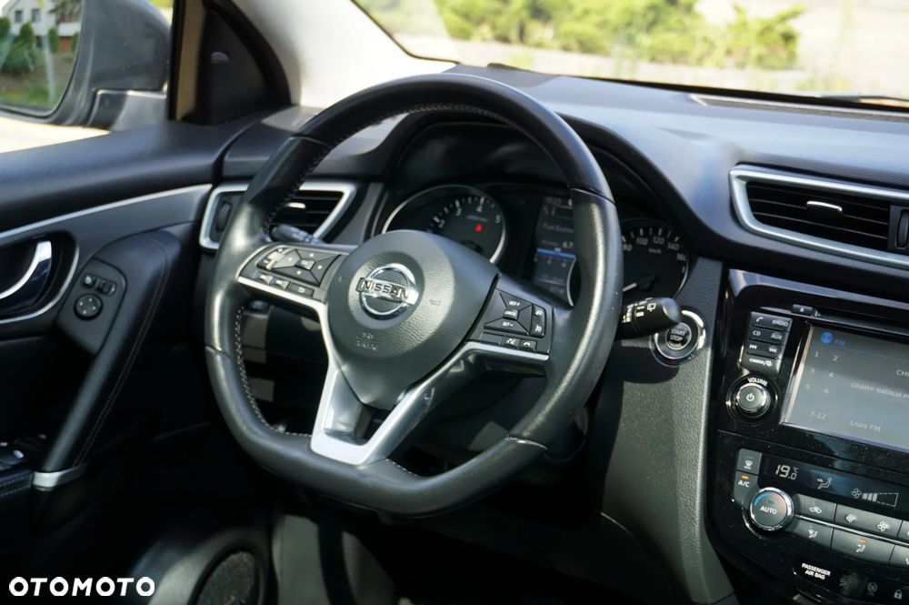 Nissan Qashqai 1.6 DIG-T Tekna - 29