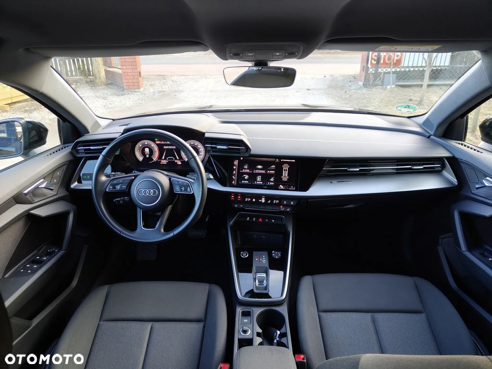 Audi A3 Sportback 35 TDI S tronic - 13