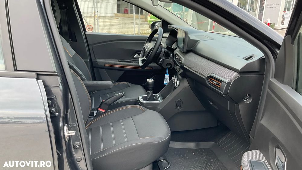 Dacia Sandero Stepway TCe 90 MT6 Comfort - 15