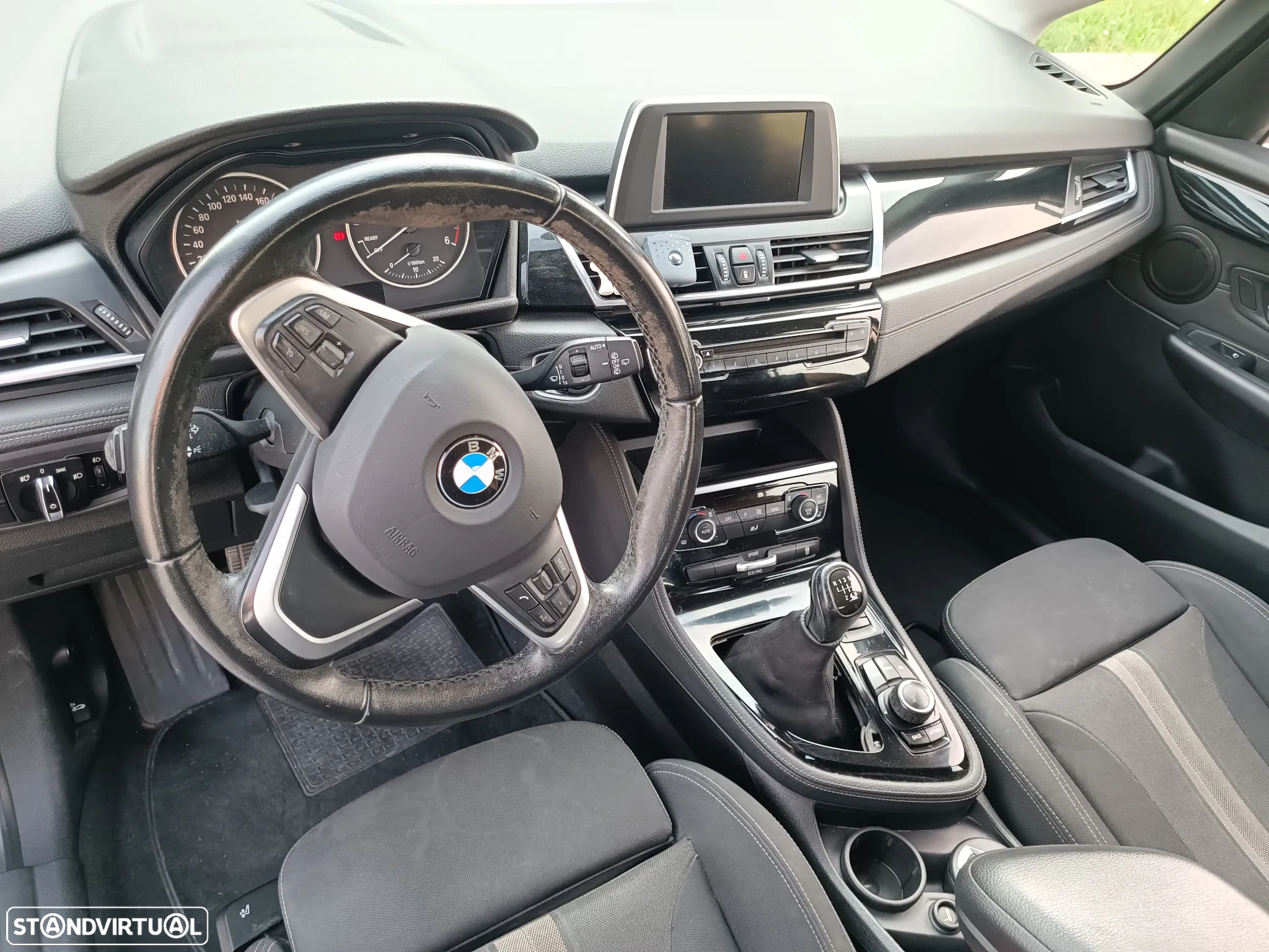 BMW 216 Active Tourer d Line Sport - 12