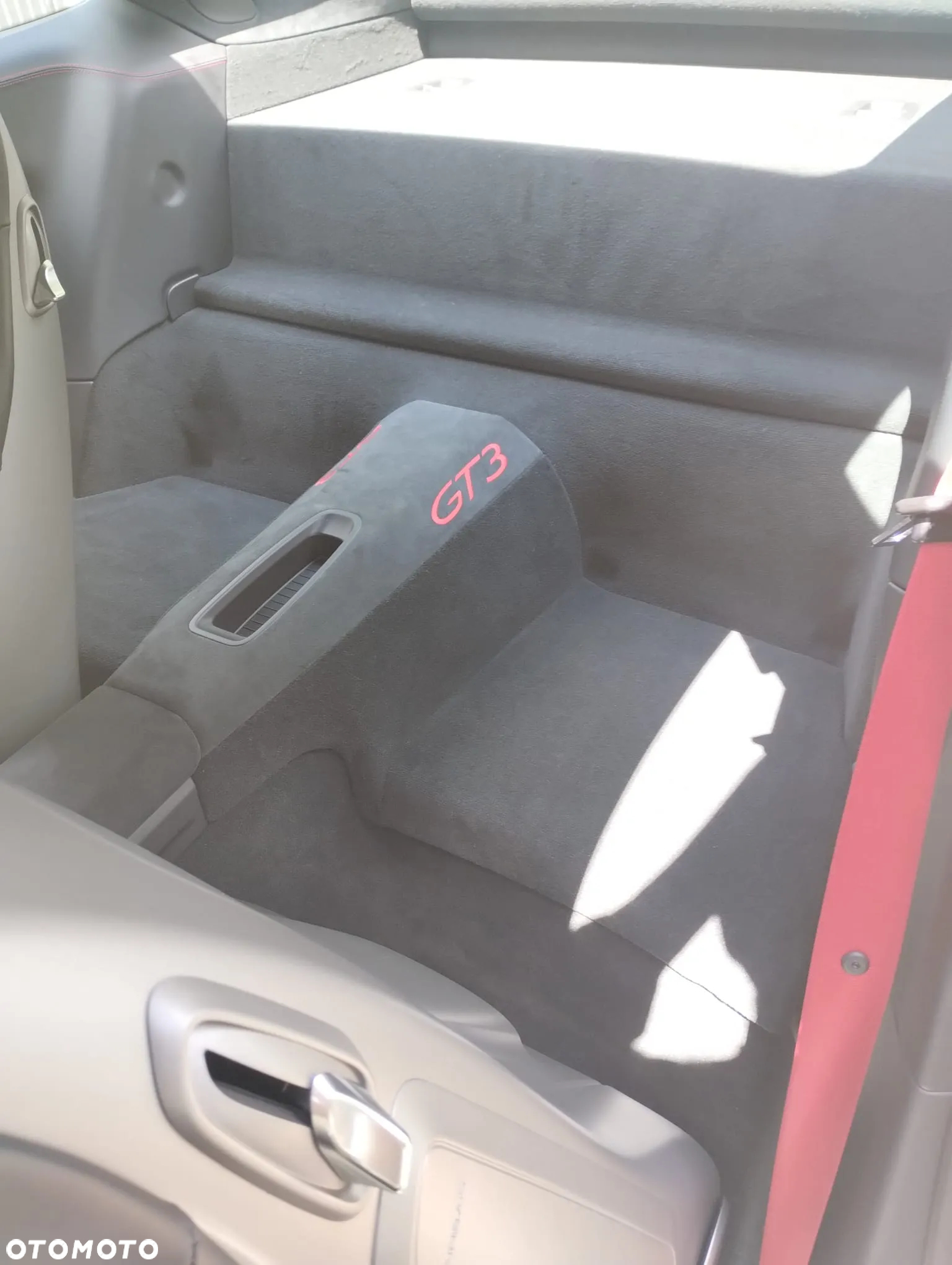 Porsche 911 GT3 - 12