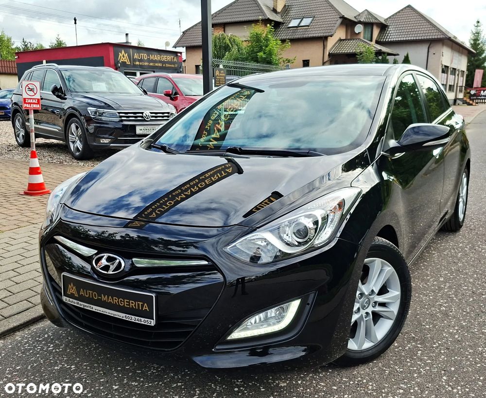 Hyundai i30 blue 1.6 CRDi Style - 12