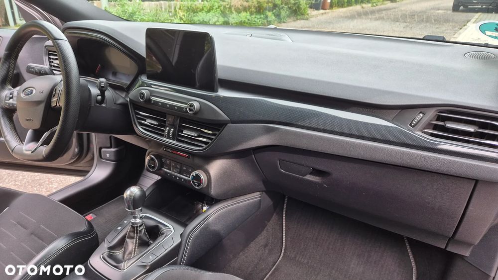 Ford Focus 2.0 EcoBlue ST - 9