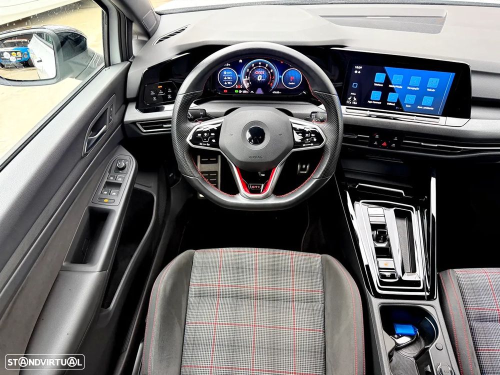 VW Golf 2.0 TSI GTI DSG - 10
