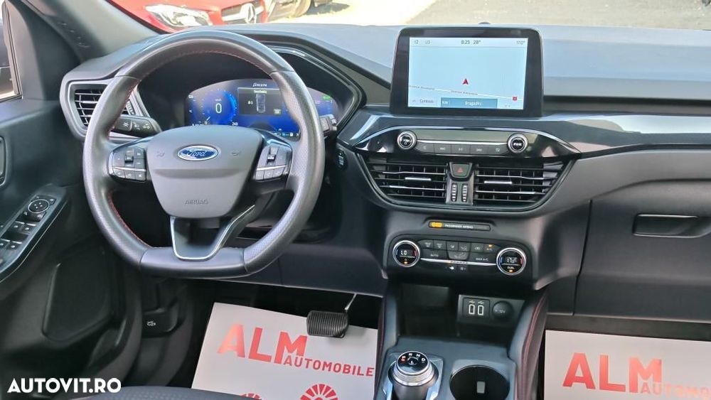 Ford Kuga - 11