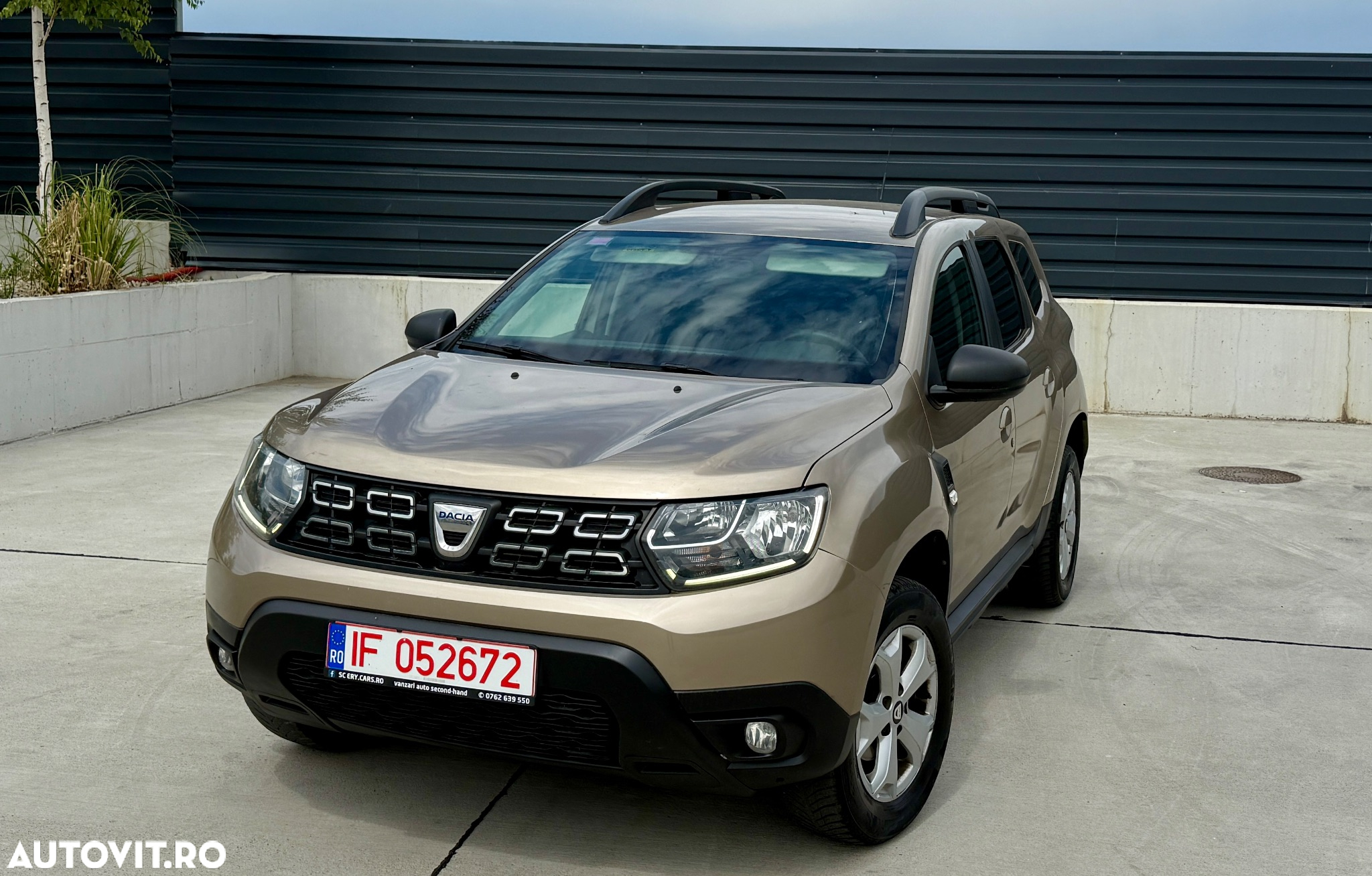 Dacia Duster 1.6 SCe Comfort - 2
