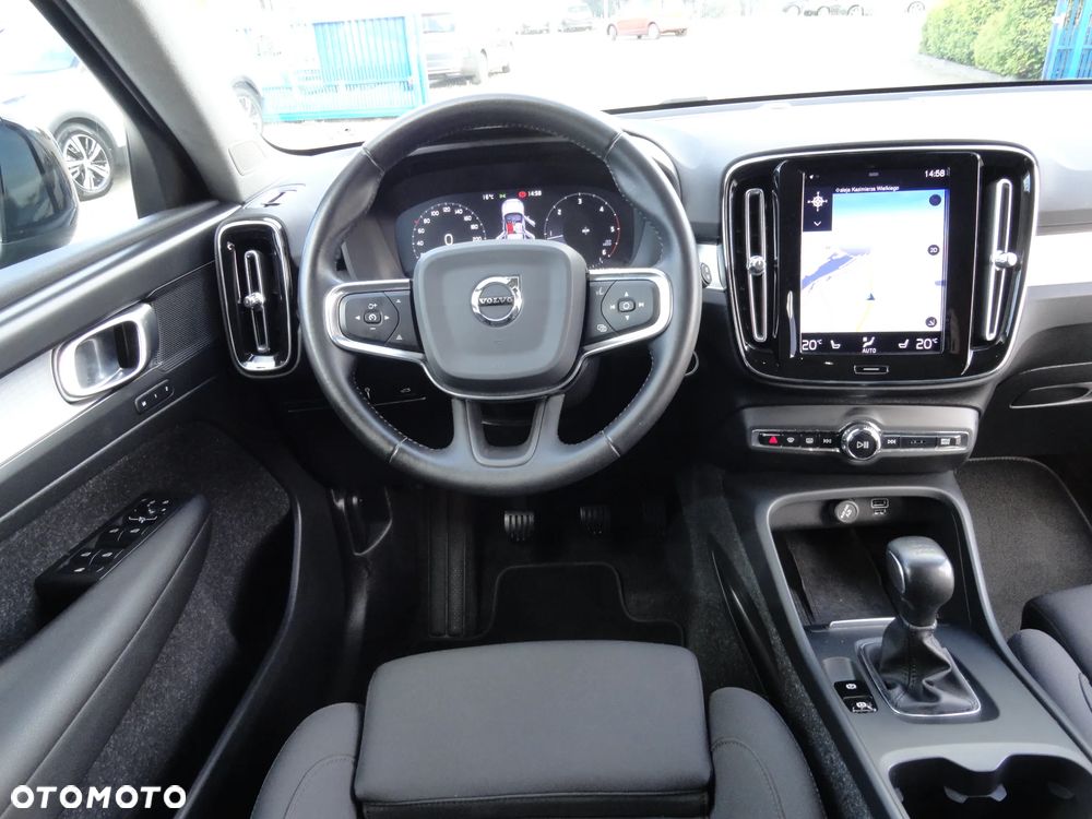Volvo XC 40 D3 Momentum Pro - 14