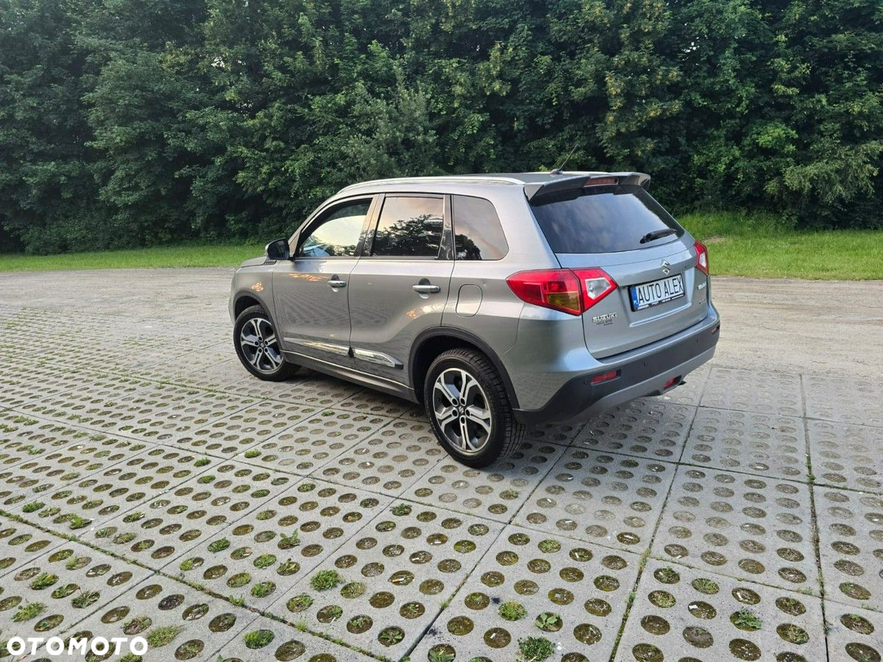 Suzuki Vitara - 2