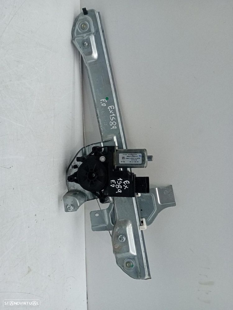 Elevador vidros frente direito CITROËN C3 III (SX) - 1