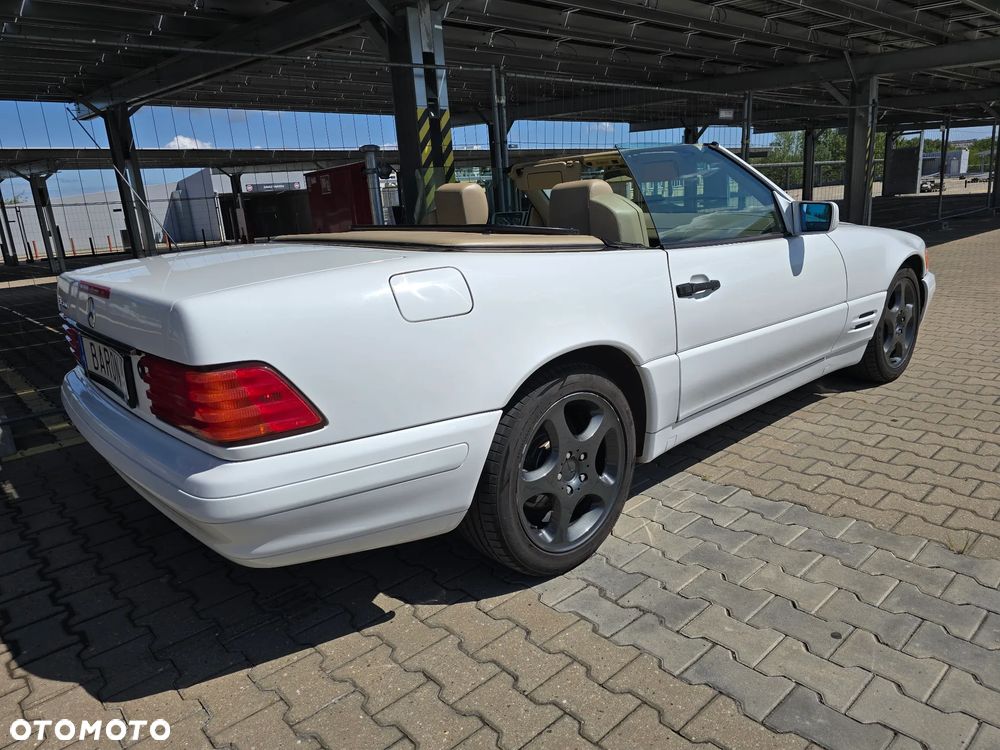 Mercedes-Benz SL 500 - 15