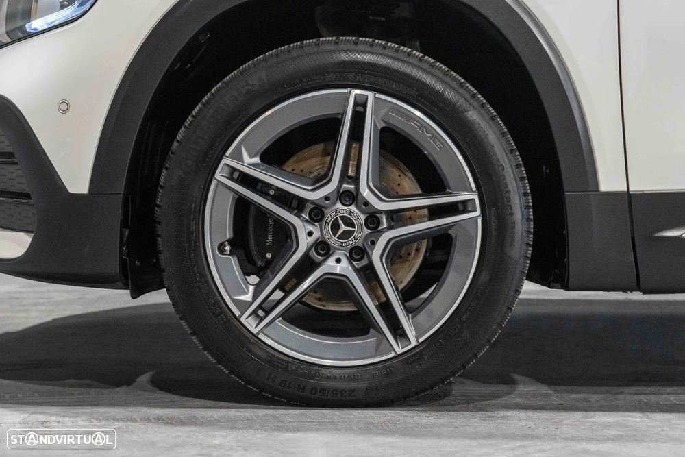 Mercedes-Benz GLB 200 7G-DCT AMG Line - 31