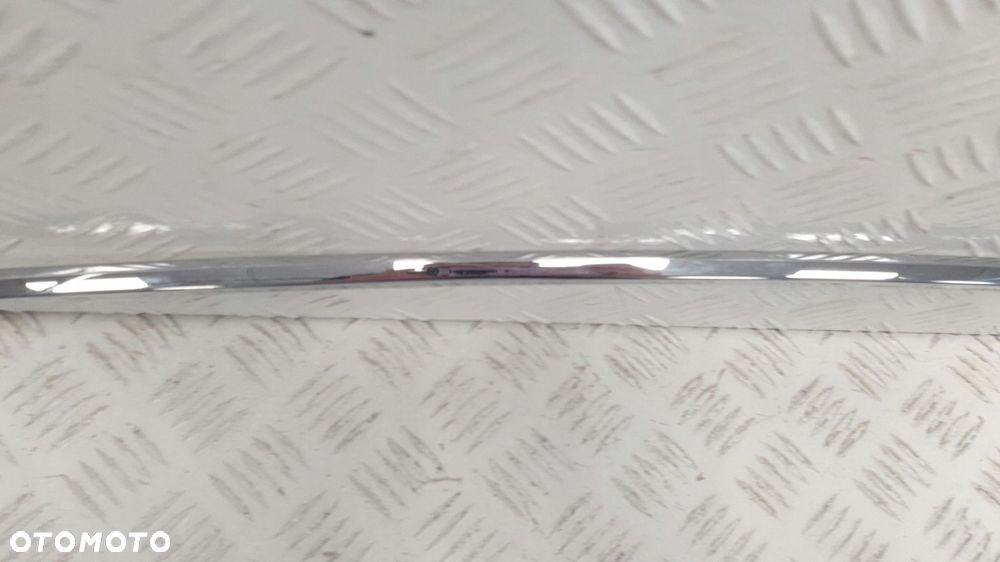 BMW 7 G11 G12 LIFT LCI Listwa ozdobna chrom klapy tylnej 7481453 - 3