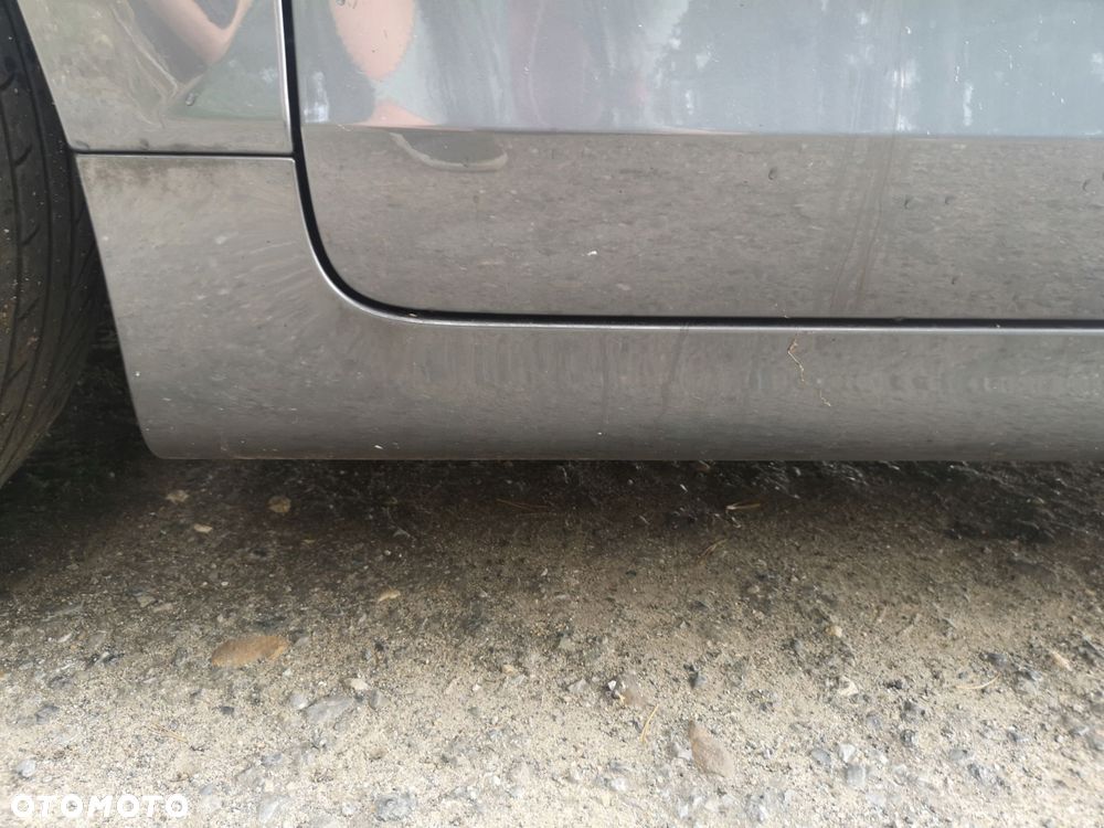 LISTWA PROGOWA LEWA STRONA AUDI TT 8J LX7Z - 2