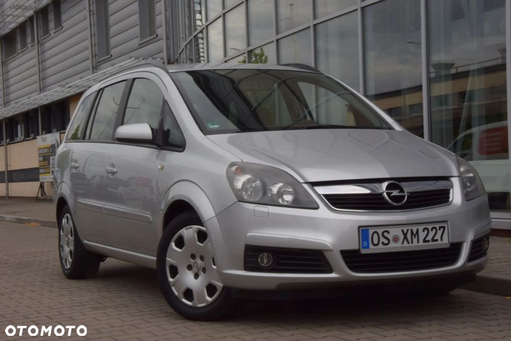 Opel Zafira 1.8 Easytronic Cosmo - 2