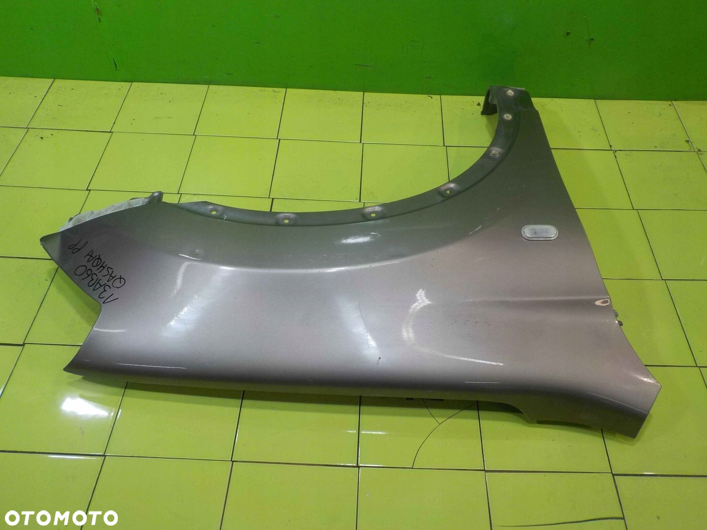 NISSAN QASHQAI J10 I 09r blotnik prawy przod - 2