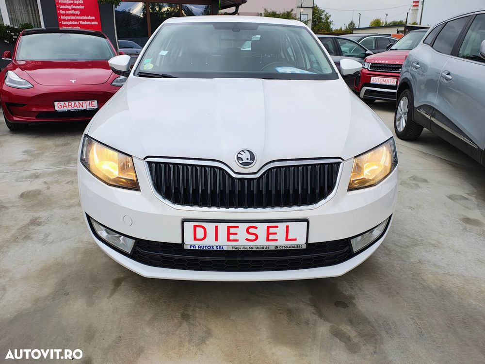 Skoda Octavia 1.6 TDI AMBITION - 24