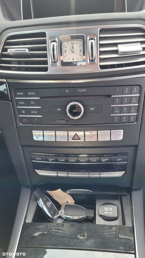 Mercedes-Benz Klasa E 250 7G-TRONIC Sport Edition - 16
