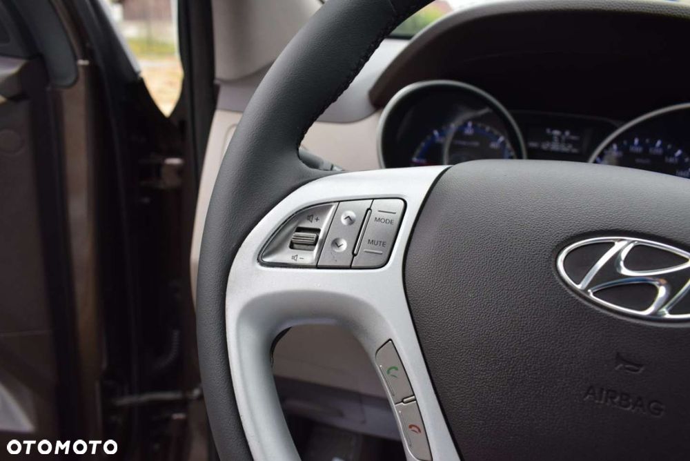Hyundai ix35 - 25