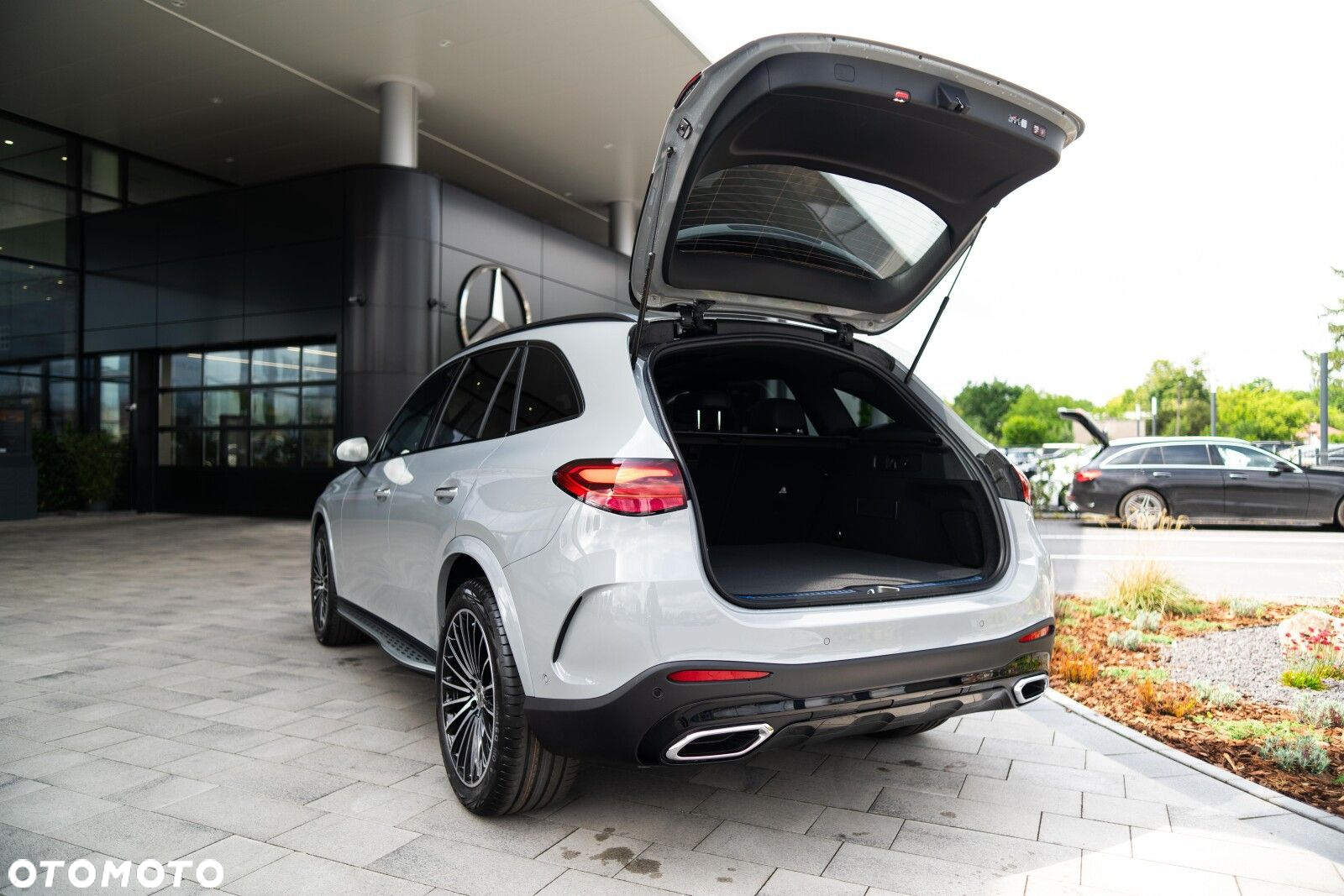 Mercedes-Benz GLC - 22
