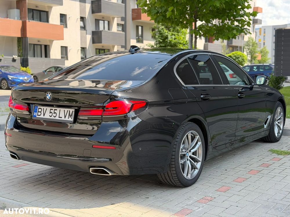 BMW Seria 5 518d Aut. Luxury Line - 13