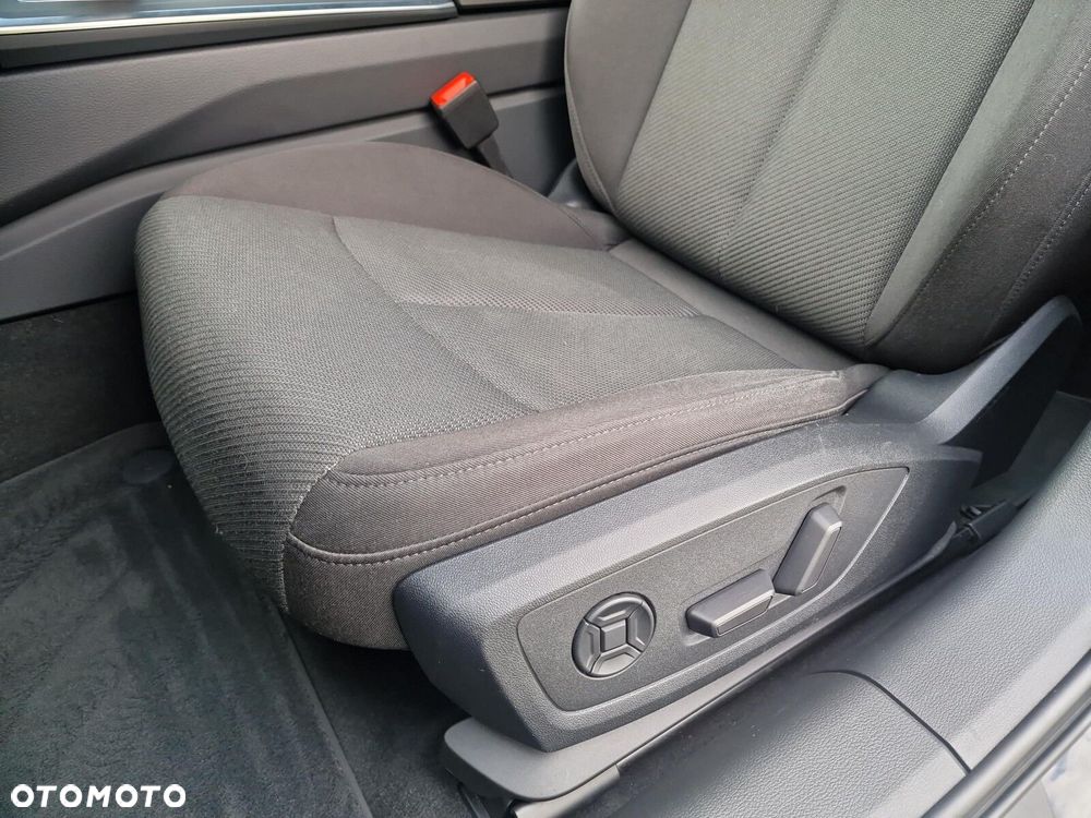 Audi A6 - 13