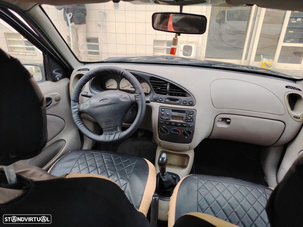 Ford Fiesta 1.25 Edition - 9