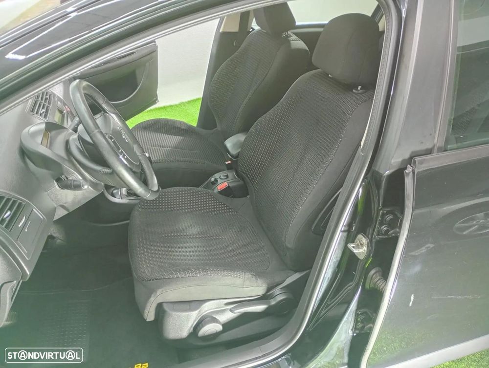 Citroën C4 - 15