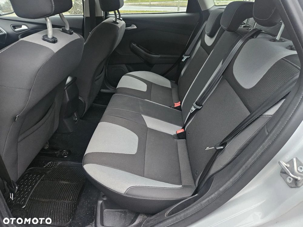 Ford Focus 1.6 TDCi DPF Champions Edition - 14