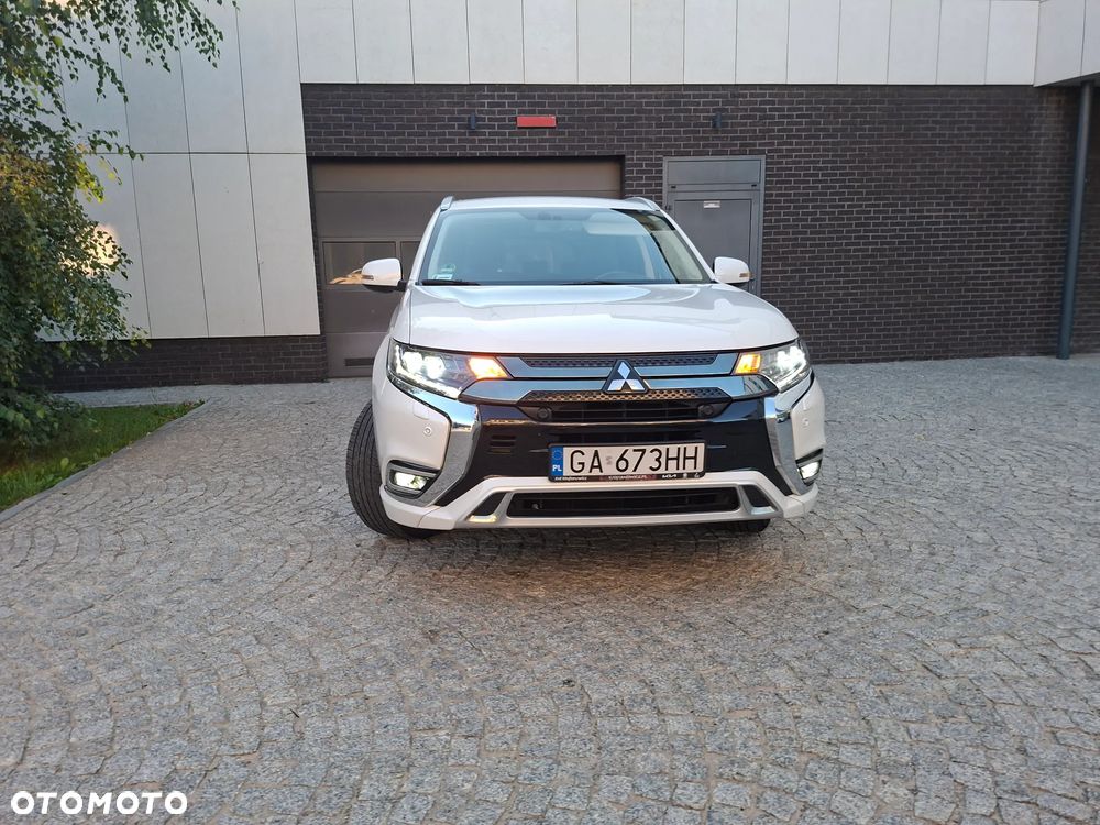 Mitsubishi Outlander Intense - 2