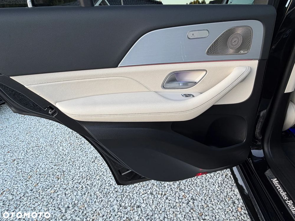 Mercedes-Benz GLE 300 d 4Matic 9G-TRONIC AMG Line - 30