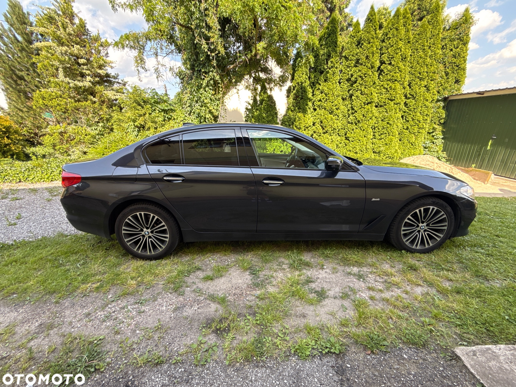 BMW Seria 5 530i GPF xDrive Sport Line sport - 10
