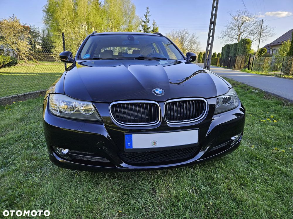 BMW Seria 3 - 1