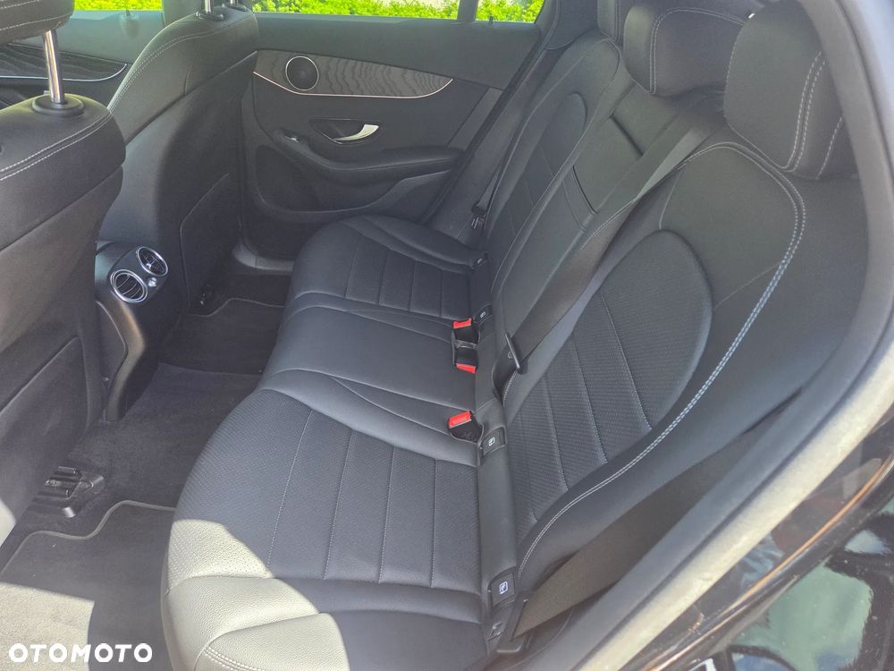 Mercedes-Benz GLC 220 d 4-Matic - 17