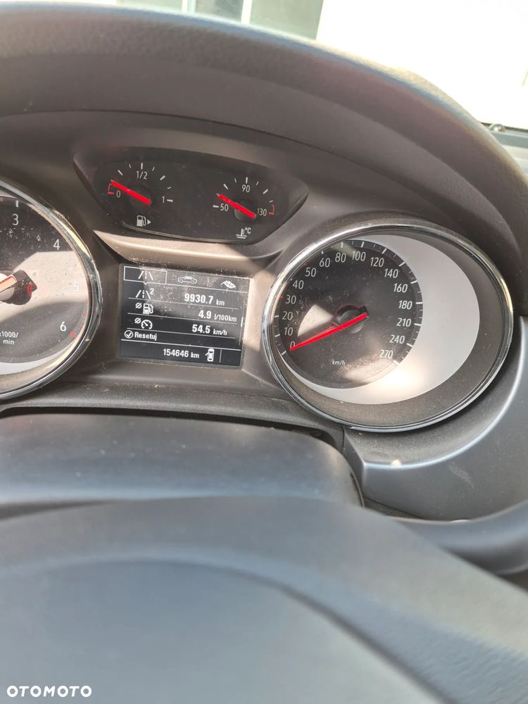 Opel Astra 1.6 D (CDTI) Dynamic - 27