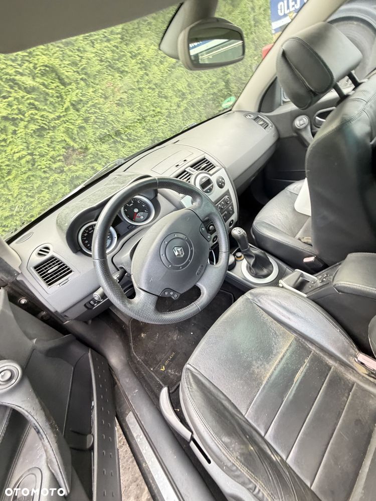 Renault Megane - 5